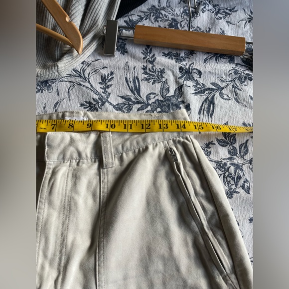 Aritzia TNA • Portland Cargo Jogger Pant • Size 6 - Picture 6 of 11